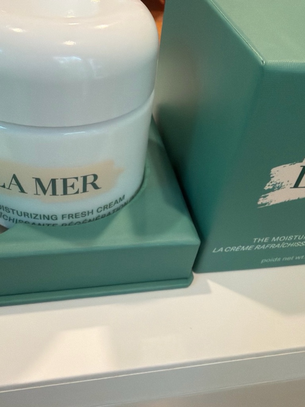 LA MER - Picture 2 of 4